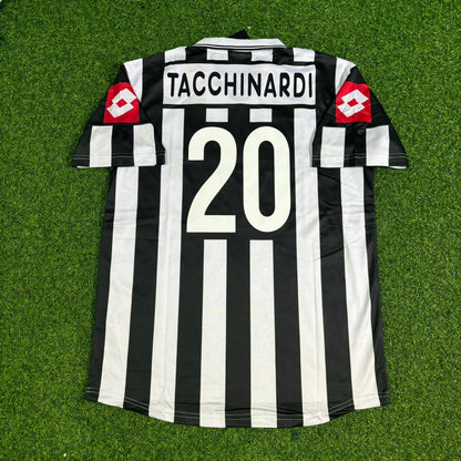 Camiseta de fútbol retro de la Juventus 2001-2002 de Alessio Tacchinardi