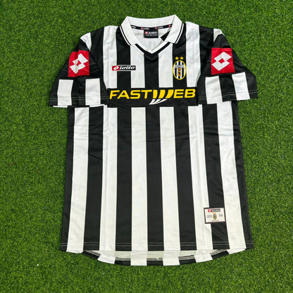 Camiseta de fútbol retro de la Juventus 2001-2002 de Alessio Tacchinardi