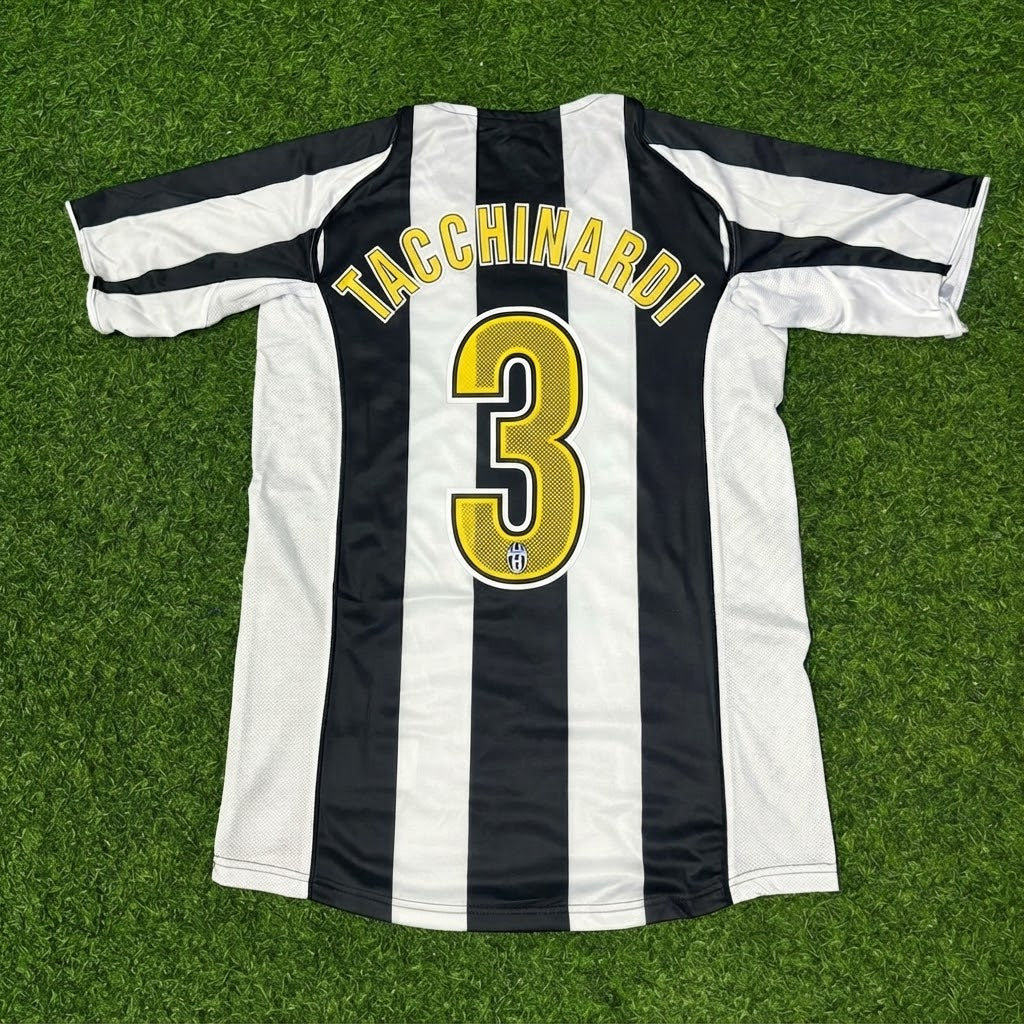 Maillot de football rétro domicile noir et blanc Alessio Tacchinardi #3 Juventus 2004-2005