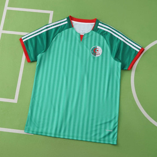 Algerien WM 2026 Auswärtstrikot