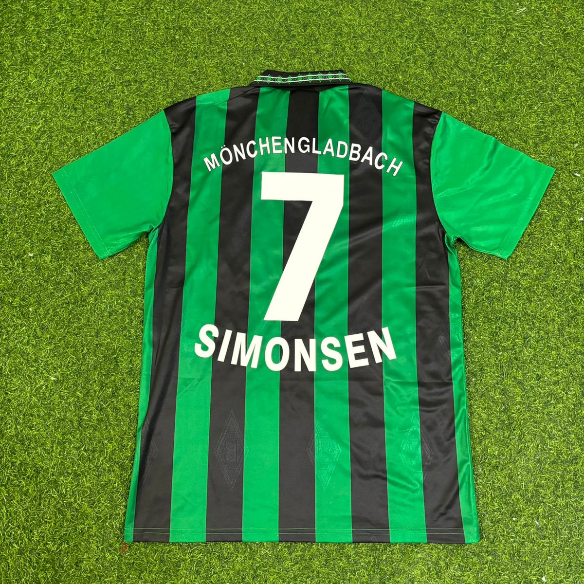 Maillot Rétro Allan Simonsen n° 7 Borussia Mönchengladbach