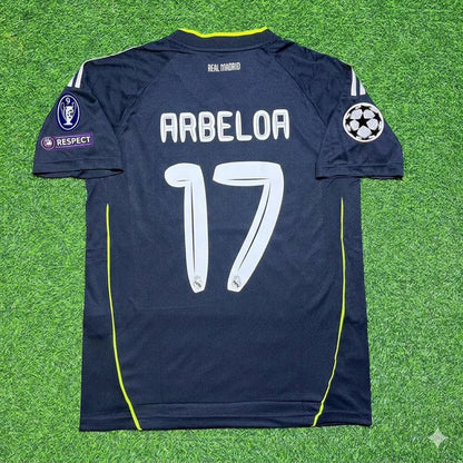 Álvaro Arbeloa 17- Real Madrid 2010/2011 Retro Jersey Trikot