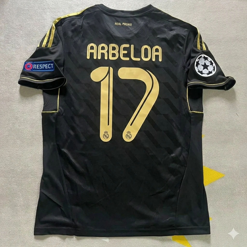 Alvaro Arbeloa 17 – Real Madrid 2011–2012 Champions League Retro Trikot Fußballtrikot