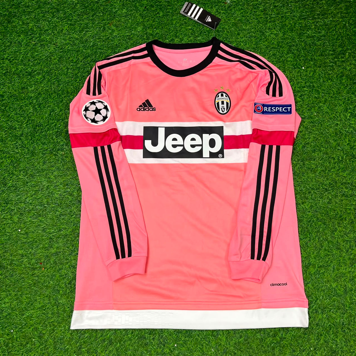 Juventus 2015/16 Pink Retro Jersey – Andrea Barzagli
