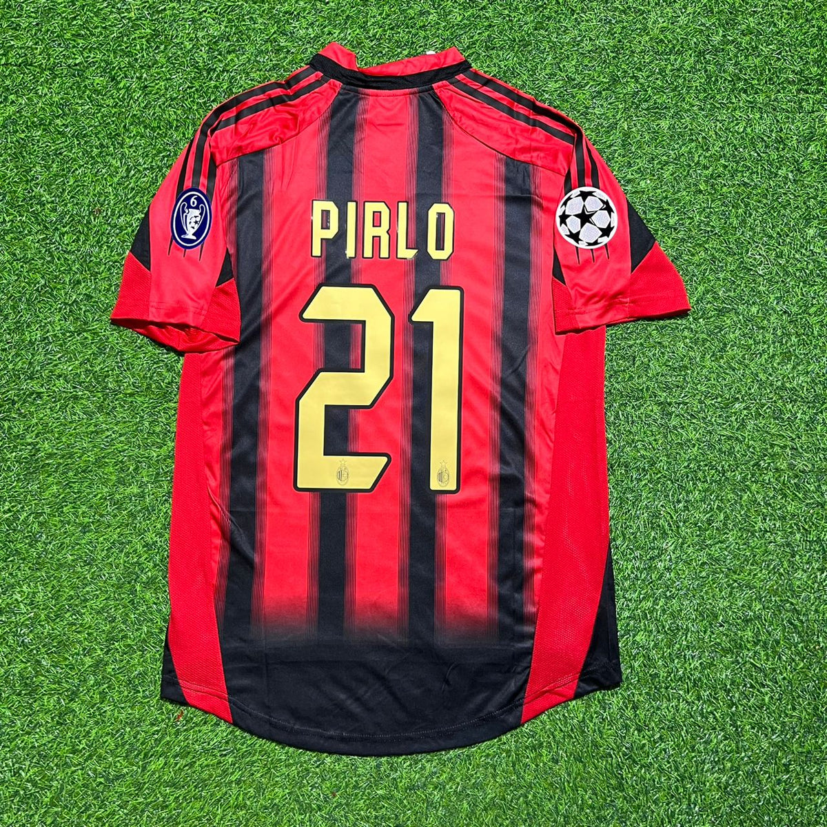AC Milan 2004/05 Home Retro Football Jersey – Andrea Pirlo 21