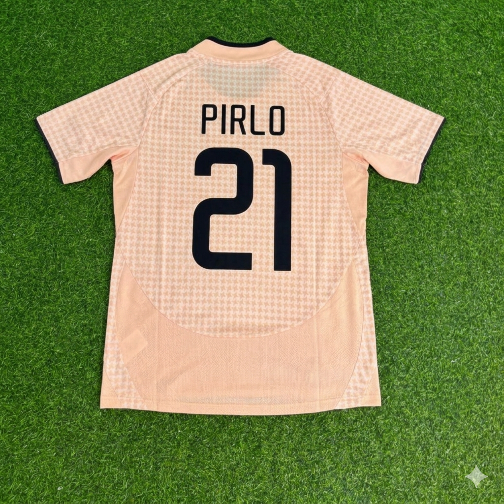Camiseta de fútbol retro de visitante de la Juventus 21 de Andrea Pirlo