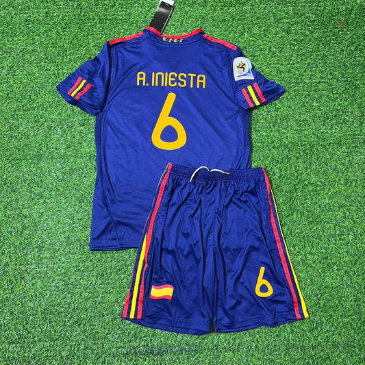 Maillot de football rétro pour enfant Andrés Iniesta #6 Espagne Coupe du Monde 2010 Finale