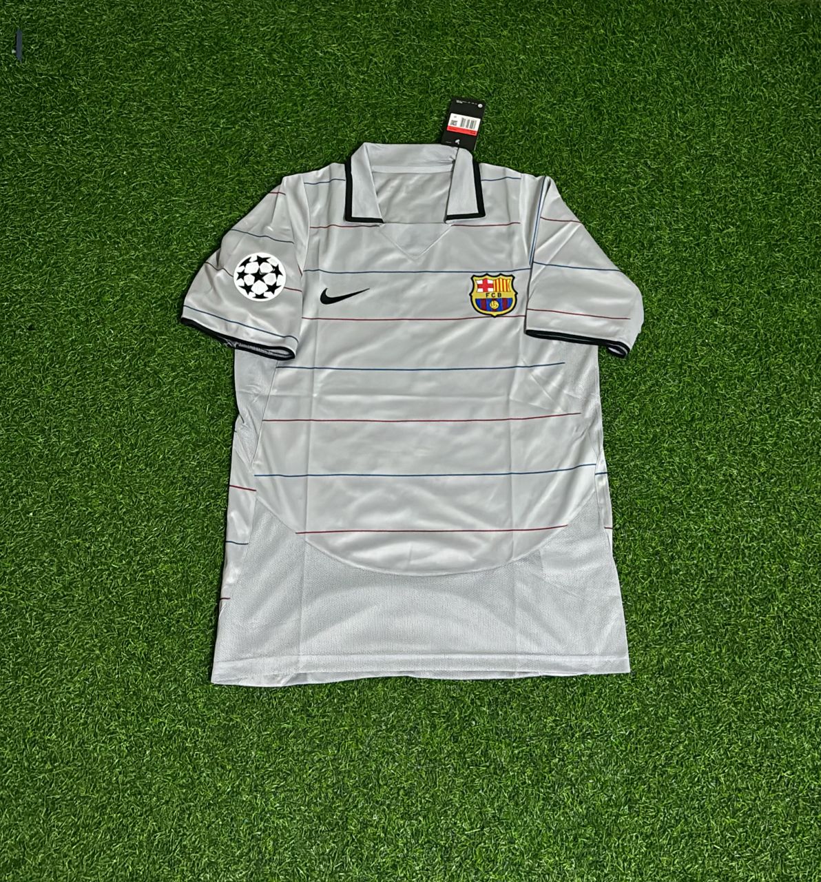 Barcelona 2004/05 Blue Garnet Retro Jersey – Andres Iniesta 24