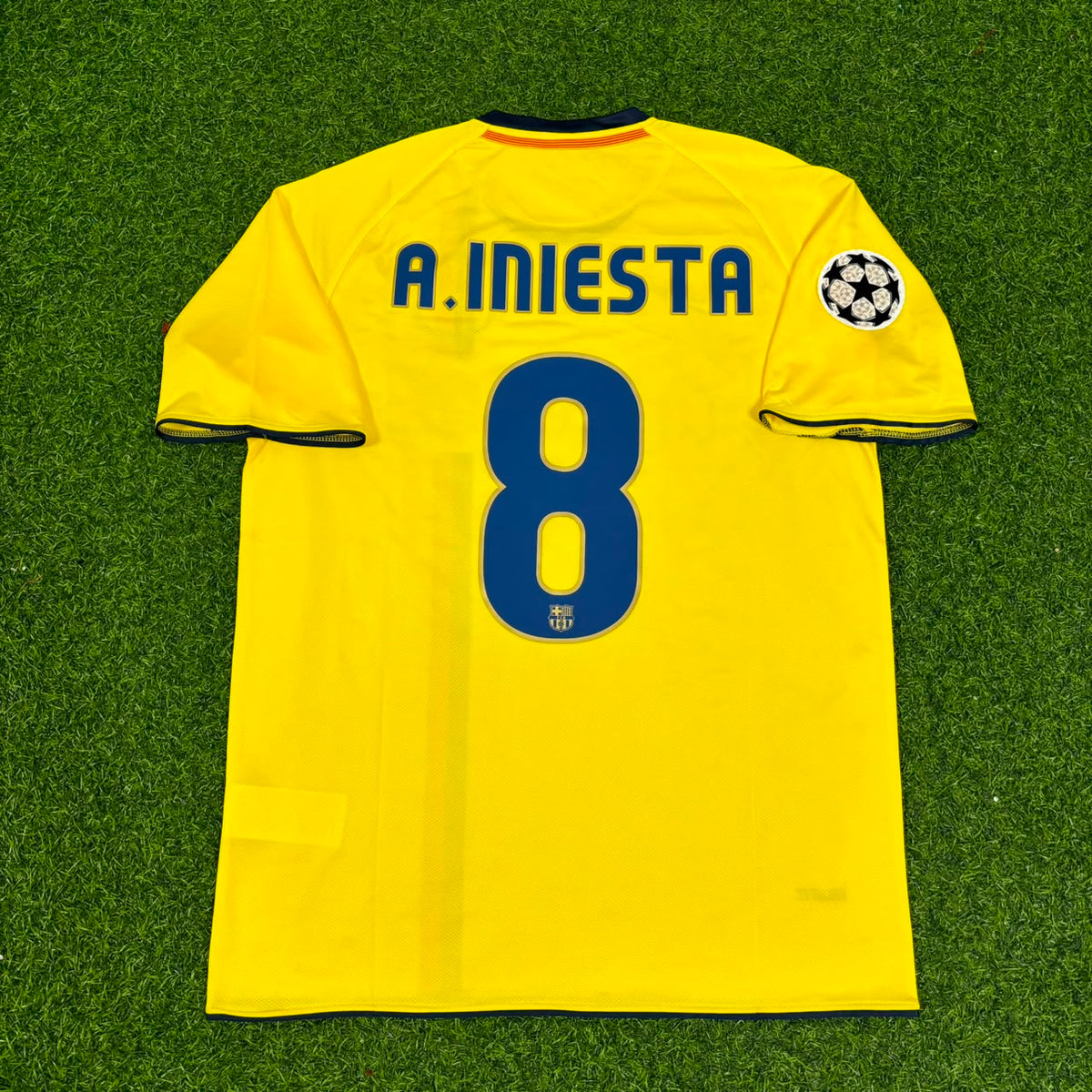 Barcelona 2008/09 Gelbes Retro-Trikot – Andres Iniesta