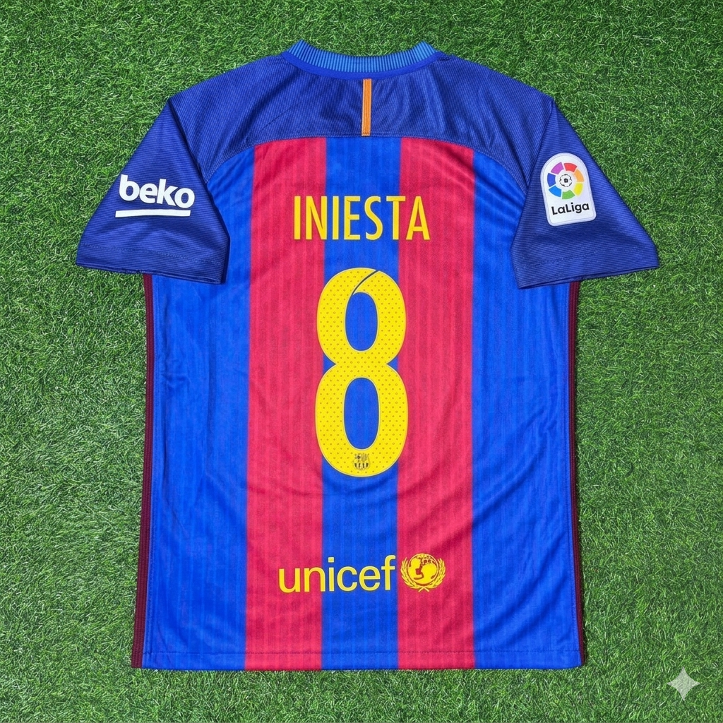 Maillot de football rétro domicile du FC Barcelone 2016/17 – Andres Iniesta 8