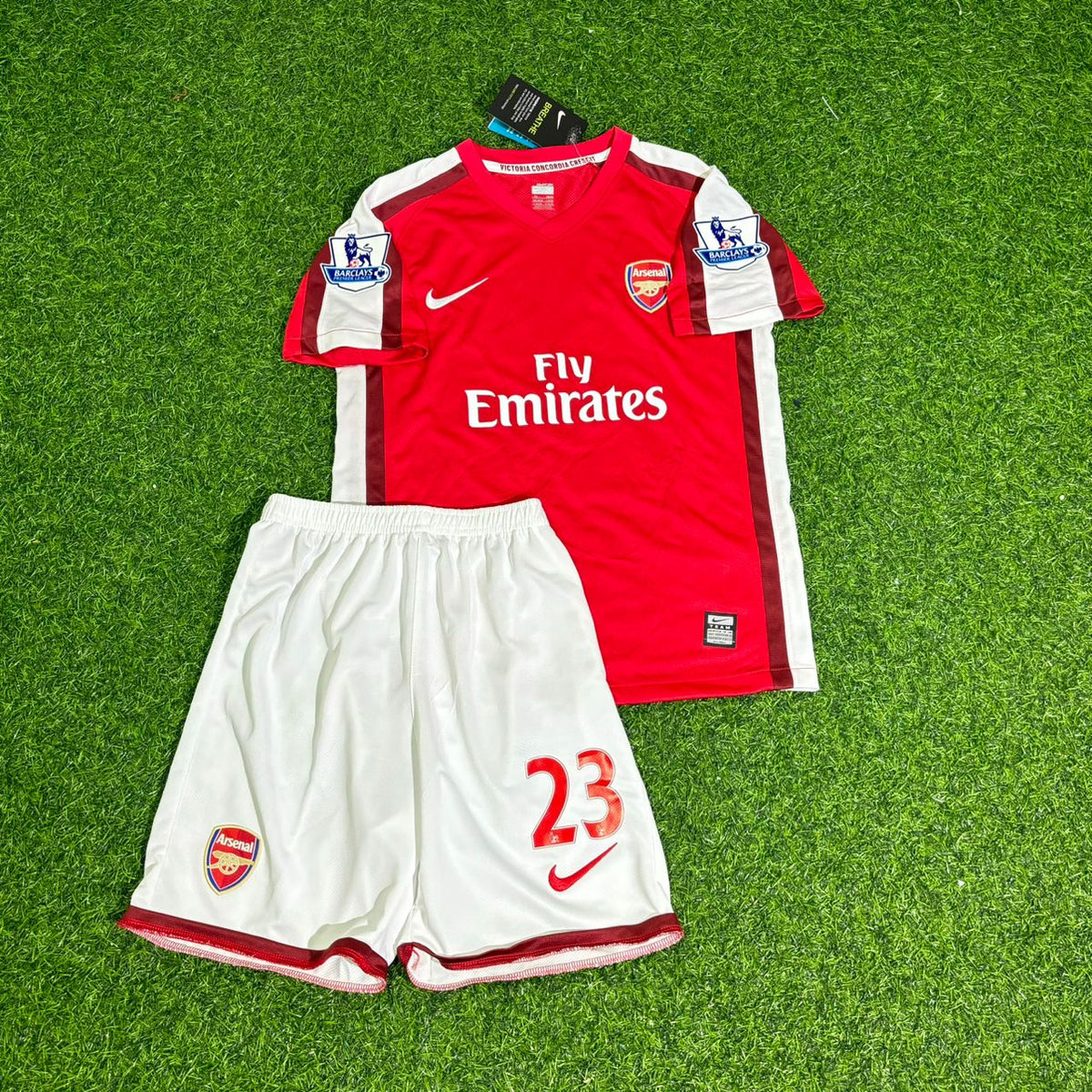 Andrey Arshavin Arsenal 2009/2010 Retro Kids Football Jersey Kit