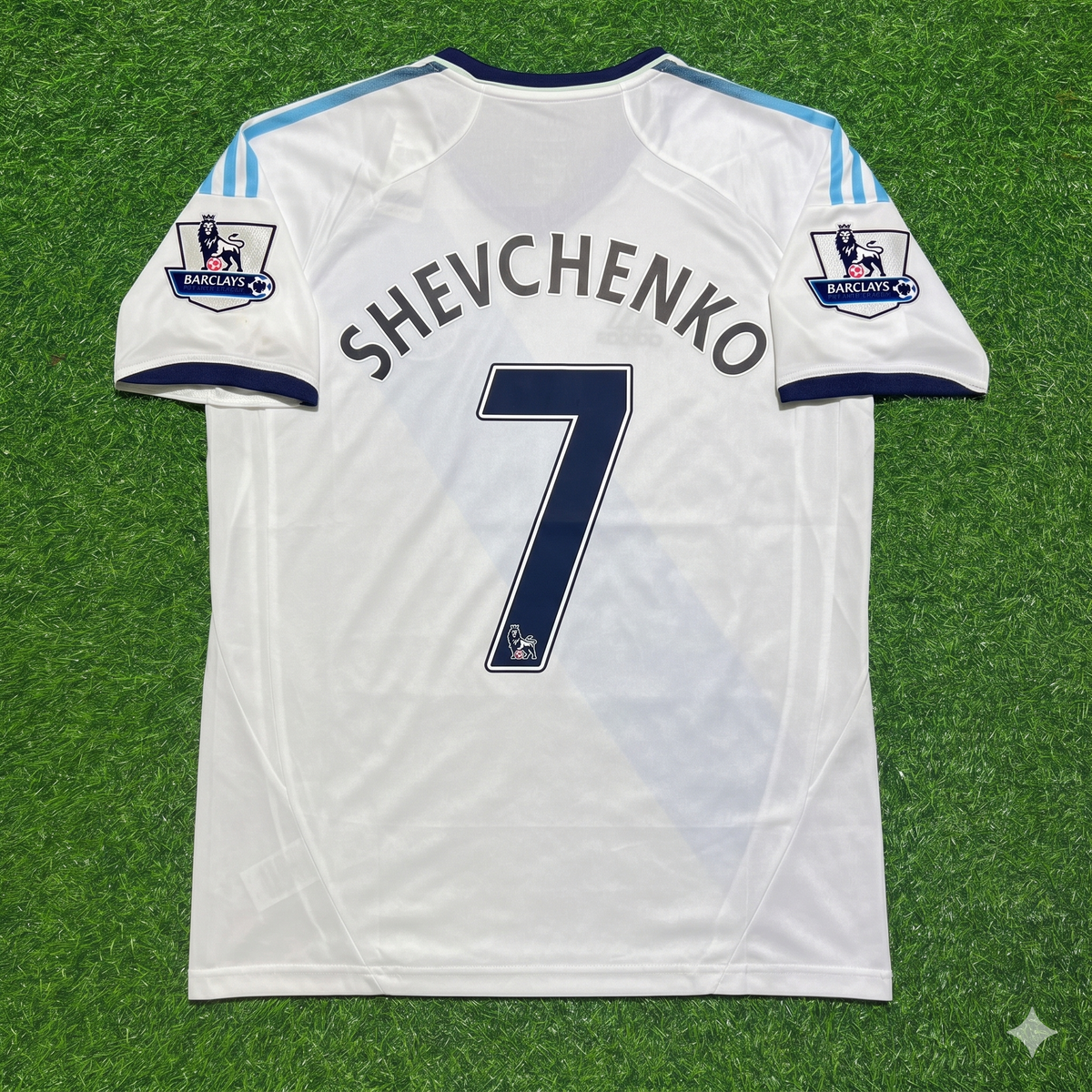 Chelsea White Retro Football Jersey – Andriy Shevchenko