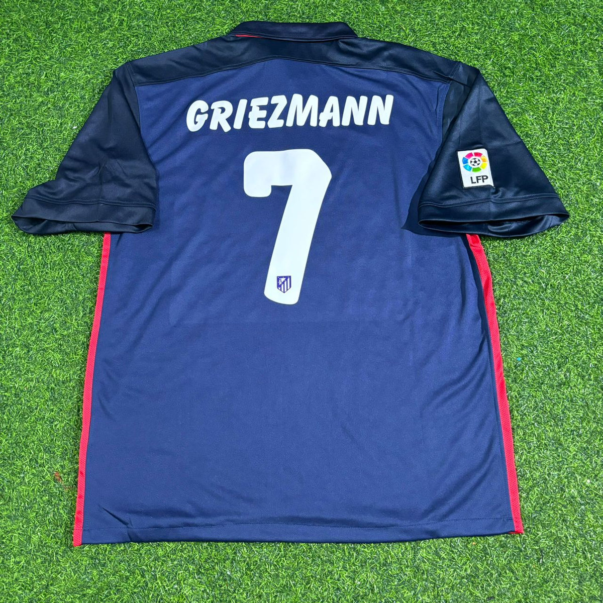 Antoine Griezmann Atletico Madrid 2015-2016 Retro Fußballtrikot