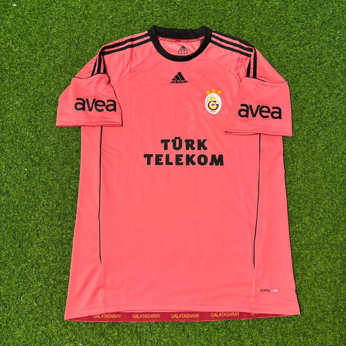 Galatasaray 2010/11 Pink Retro Football Jersey – Arda Turan