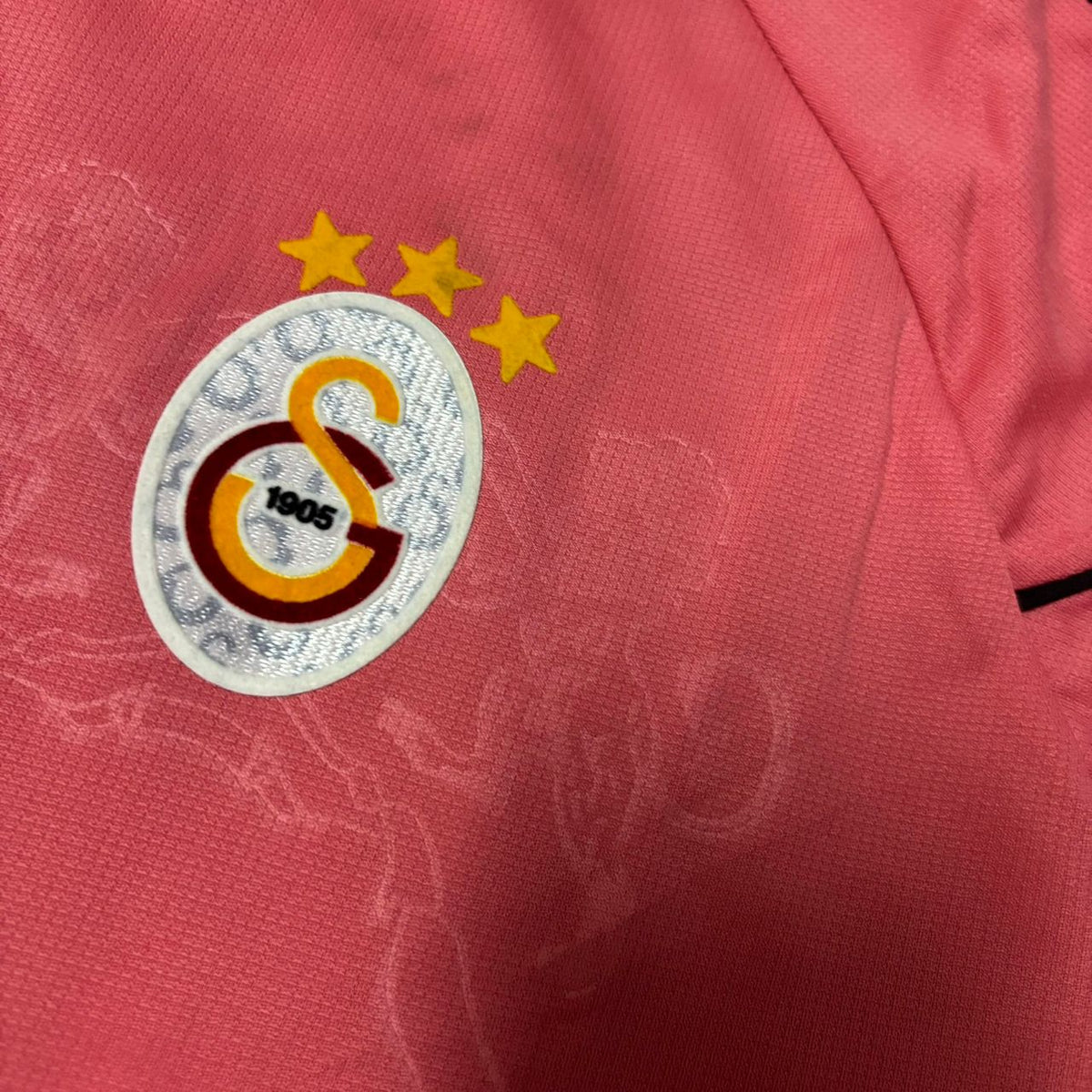 Galatasaray 2010/11 Pink Retro Football Jersey – Arda Turan