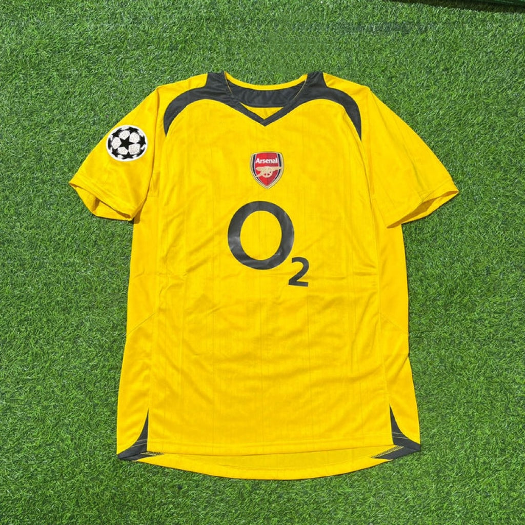Maillot rétro jaune Arsenal 2005/06