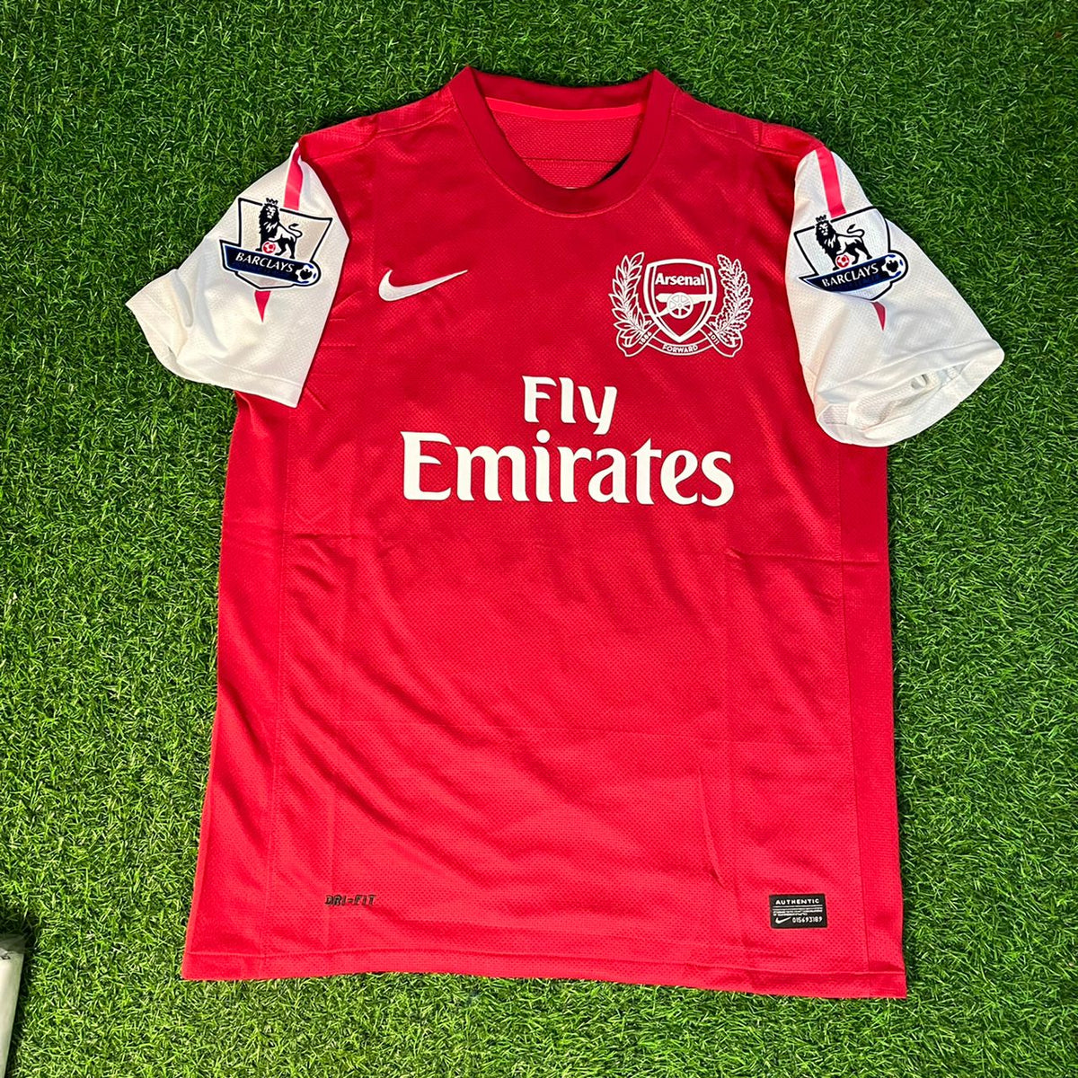 Tomas Rosicky Arsenal 2010-2011 Maillot Rétro Domicile Extérieur Football