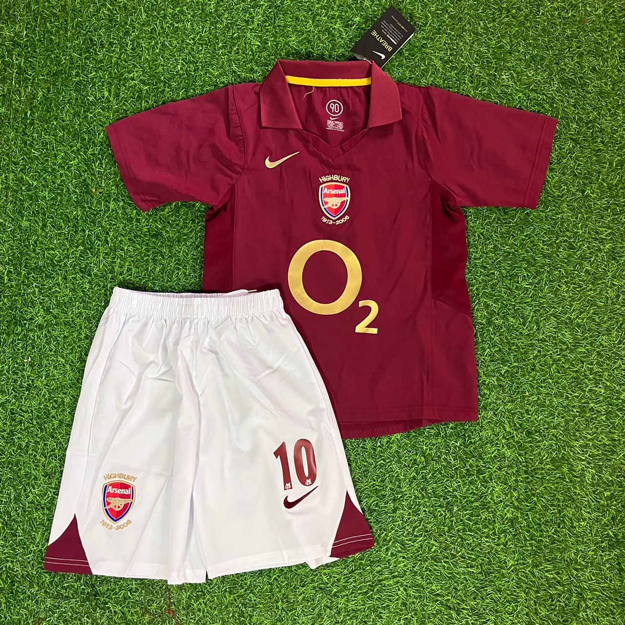 Dennis Bergkamp Arsenal 2005/06 Domicile Bordeaux Kit Enfant – Maillot pour Enfants – | KinderTrikot | Maillot Enfant Football