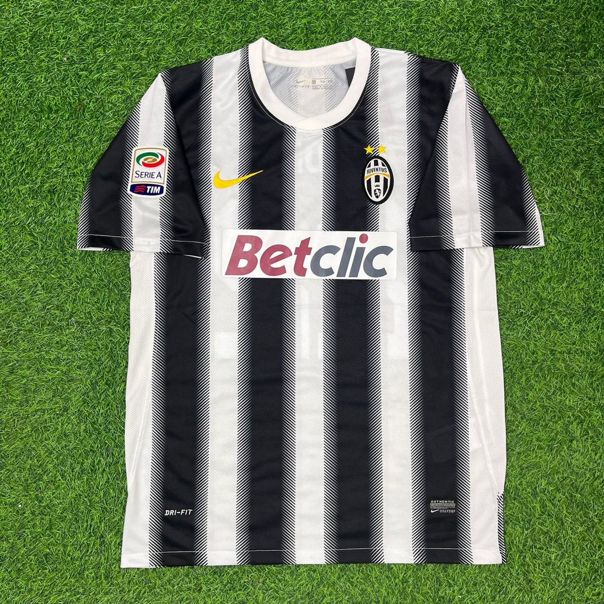 Maillot de foot rétro domicile Arturo Vidal Juventus 2011-2012