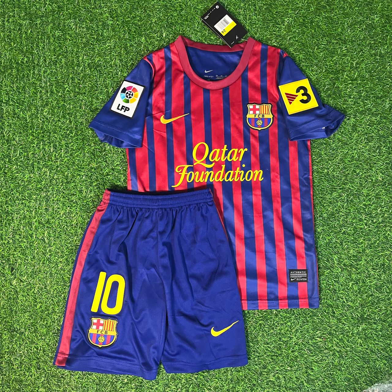 Lionel Messi Barcelone 11/12 Maillot Domicile pour Enfants – Maillot pour Enfants – | KinderTrikot | Maillot Enfant de Football
