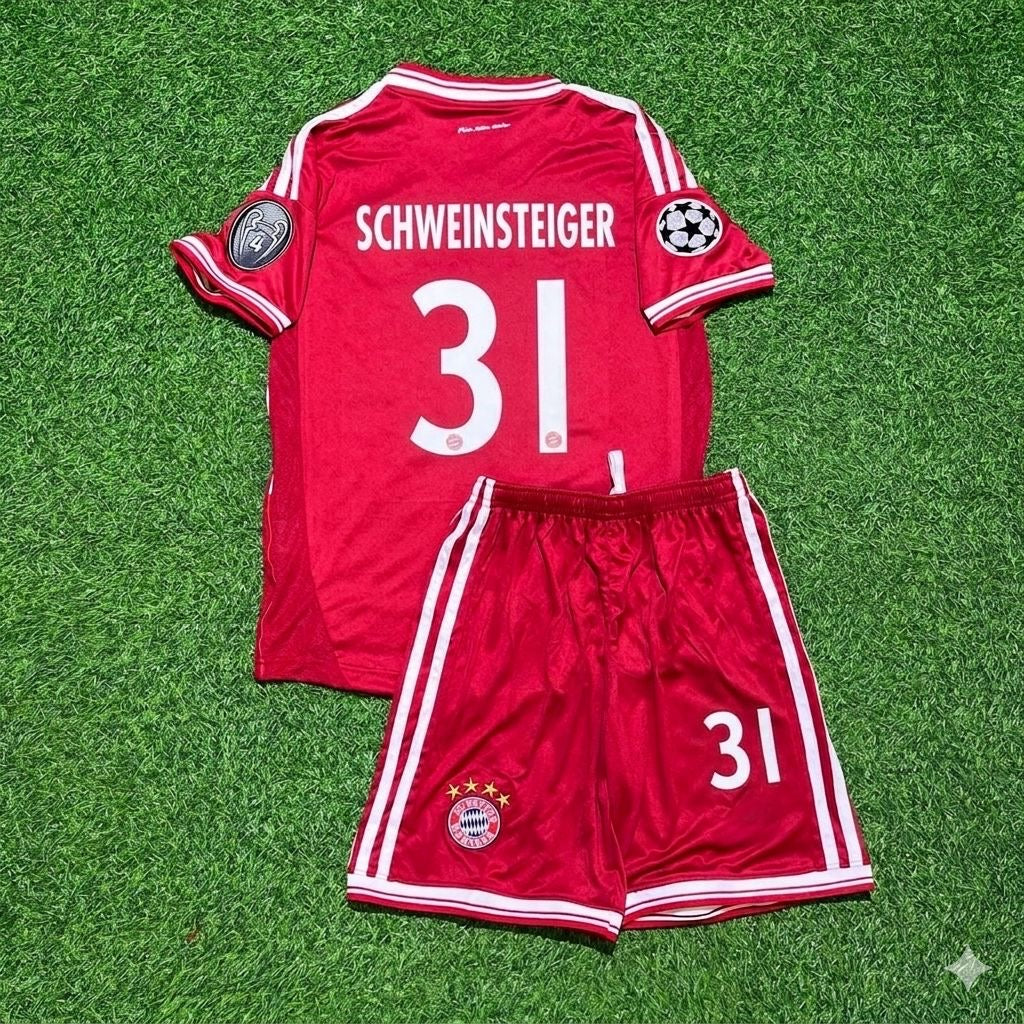Bayern Munich 2013 Champions League Final Kids Retro Jersey – Bastian Schweinsteiger 31