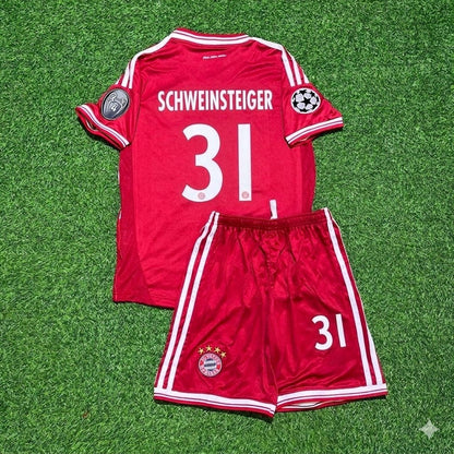 Bayern Munich 2013 Champions League Final Kids Retro Jersey – Bastian Schweinsteiger 31