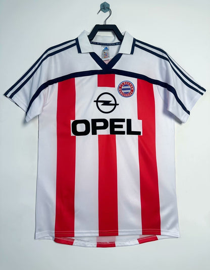 Bayern Munich 2000/02 Away Retro Jersey