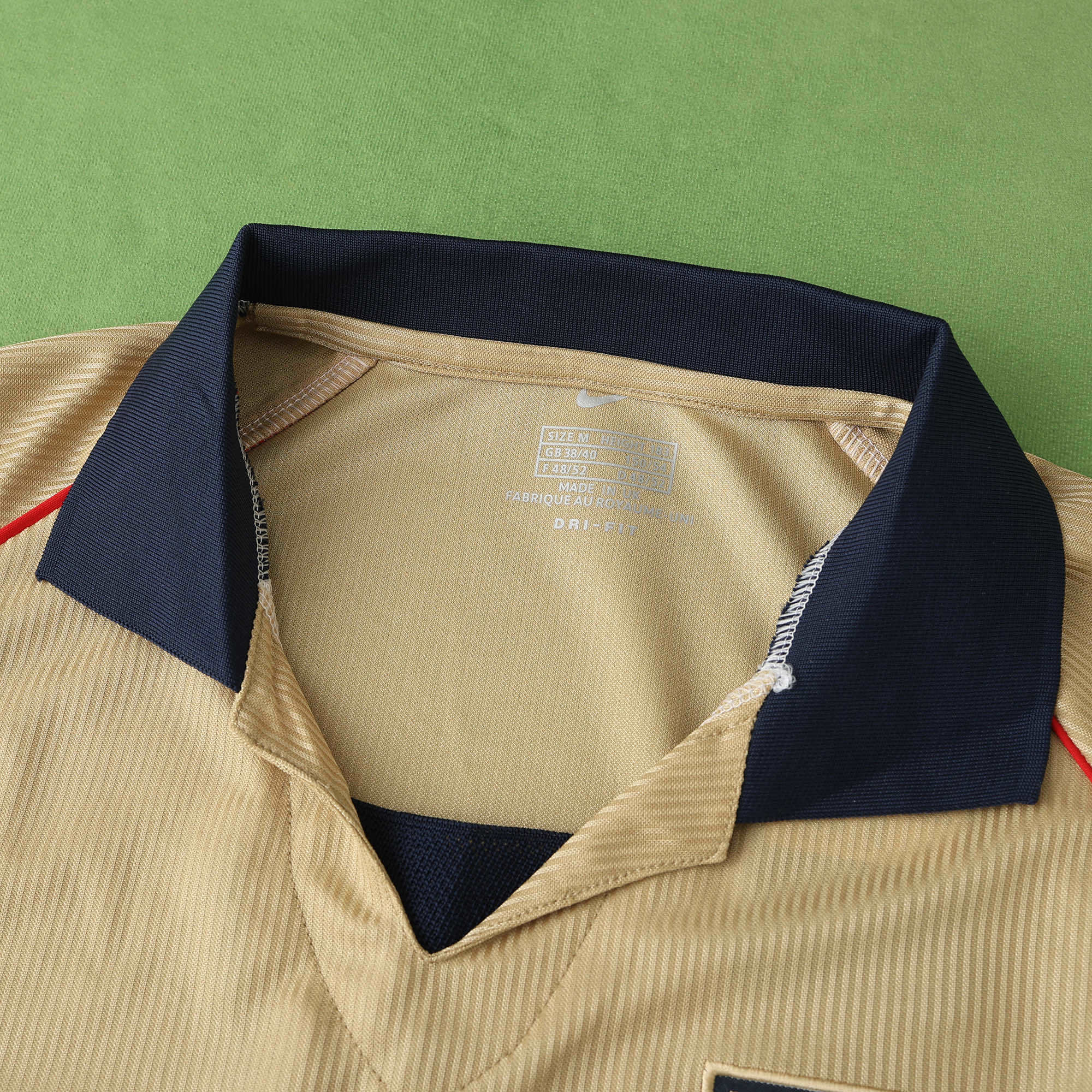 Arsenal 2001-2002 Season Away Retro Football Jersey Trikot Maillot
