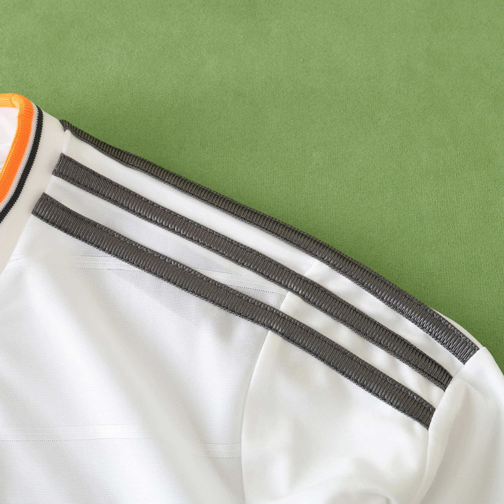 Real Madrid C.F. 2013-2014 Season Home Long Sleeve Retro Football Jersey Trikot Maillot