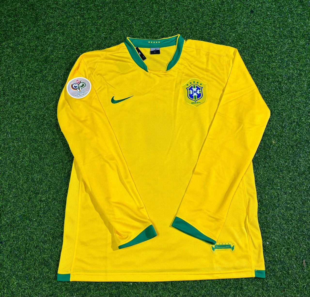 Robinho #23 Brazil 2006 World Cup Long Sleeve Football Jersey