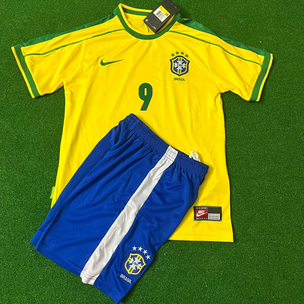 Ronaldo Nazario Brazil 1998 Home Kids Kit – Kit Jersey for Children – | KinderTrikot | Maillot Enfant Soccer Shirt