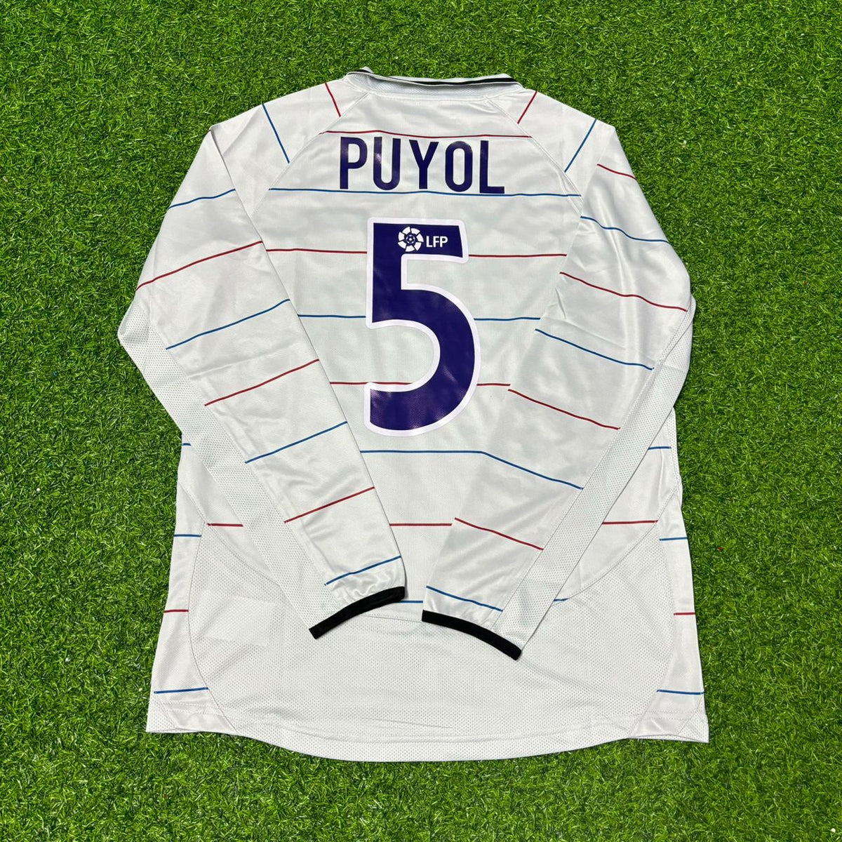 Maillot Rétro de Football Carles Puyol #5 Barcelone 2003 2004 Extérieur Manches Longues