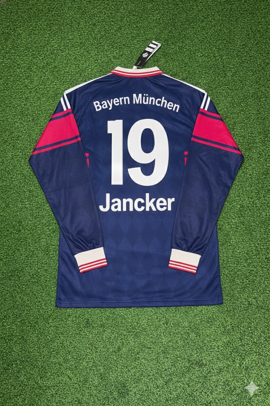 Bayern Munich 1997/98 Long Sleeve Home Retro Jersey – Carsten Jancker