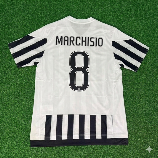 Juventus 2015/16 Retro-Heimtrikot – Claudio Marchisio 8