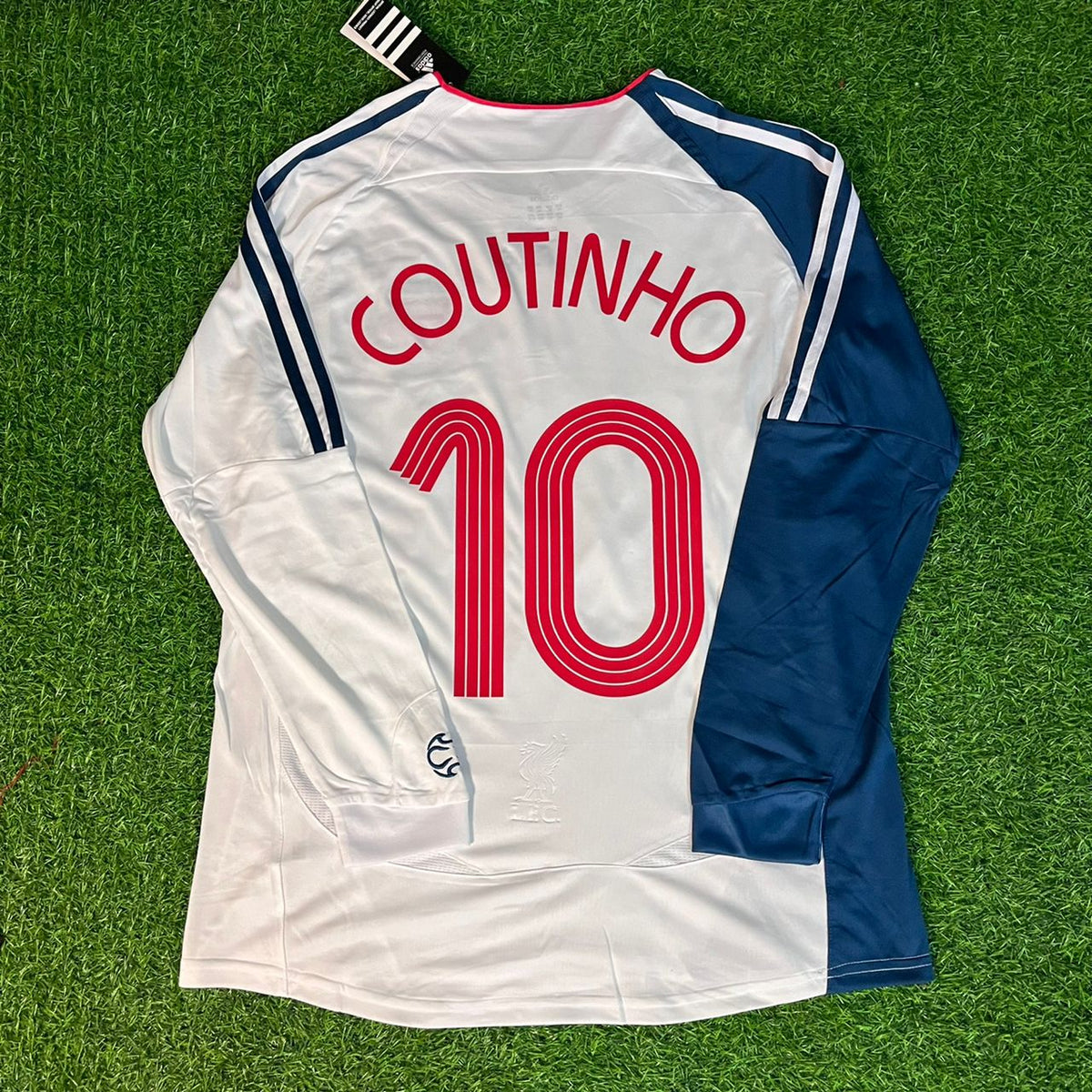 Maillot de football rétro blanc et bleu Philippe Coutinho Liverpool