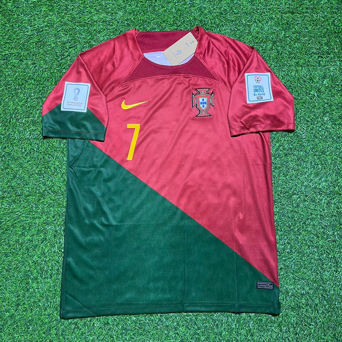 Cristiano Ronaldo #7 Portugal WM 2022 Heim Retro Fußballtrikot