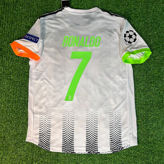 Cristiano Ronaldo 7 – Juventus 2019-20 Heimtrikot | Retro-Kit | Maillot | Trikot