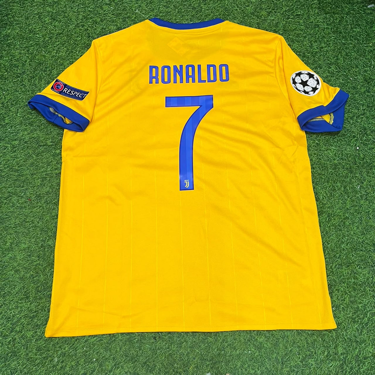 Camiseta de fútbol retro amarilla de la Juventus de Cristiano Ronaldo