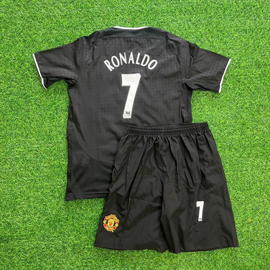 Maillot de football rétro enfant Manchester United 2003 de Cristiano Ronaldo, noir