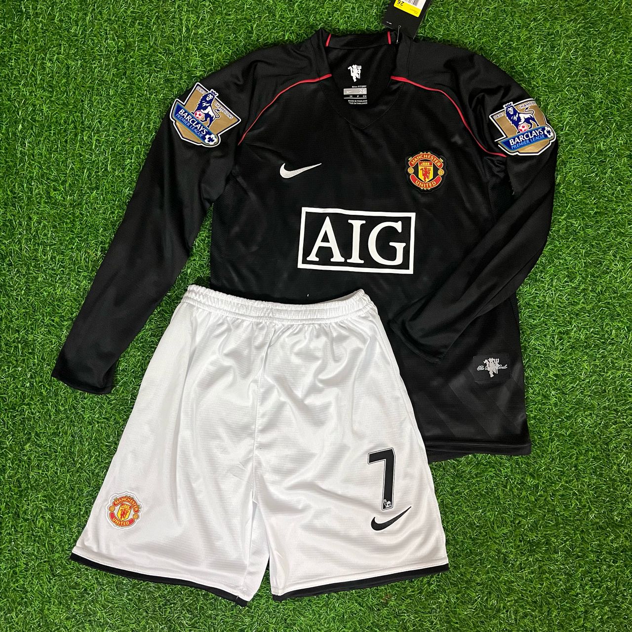 Cristiano Ronaldo 7  Manchester United 2007-2008 Black Kids Kit Jersey Trikot Maillot KinderTrikot Soccer Shirt