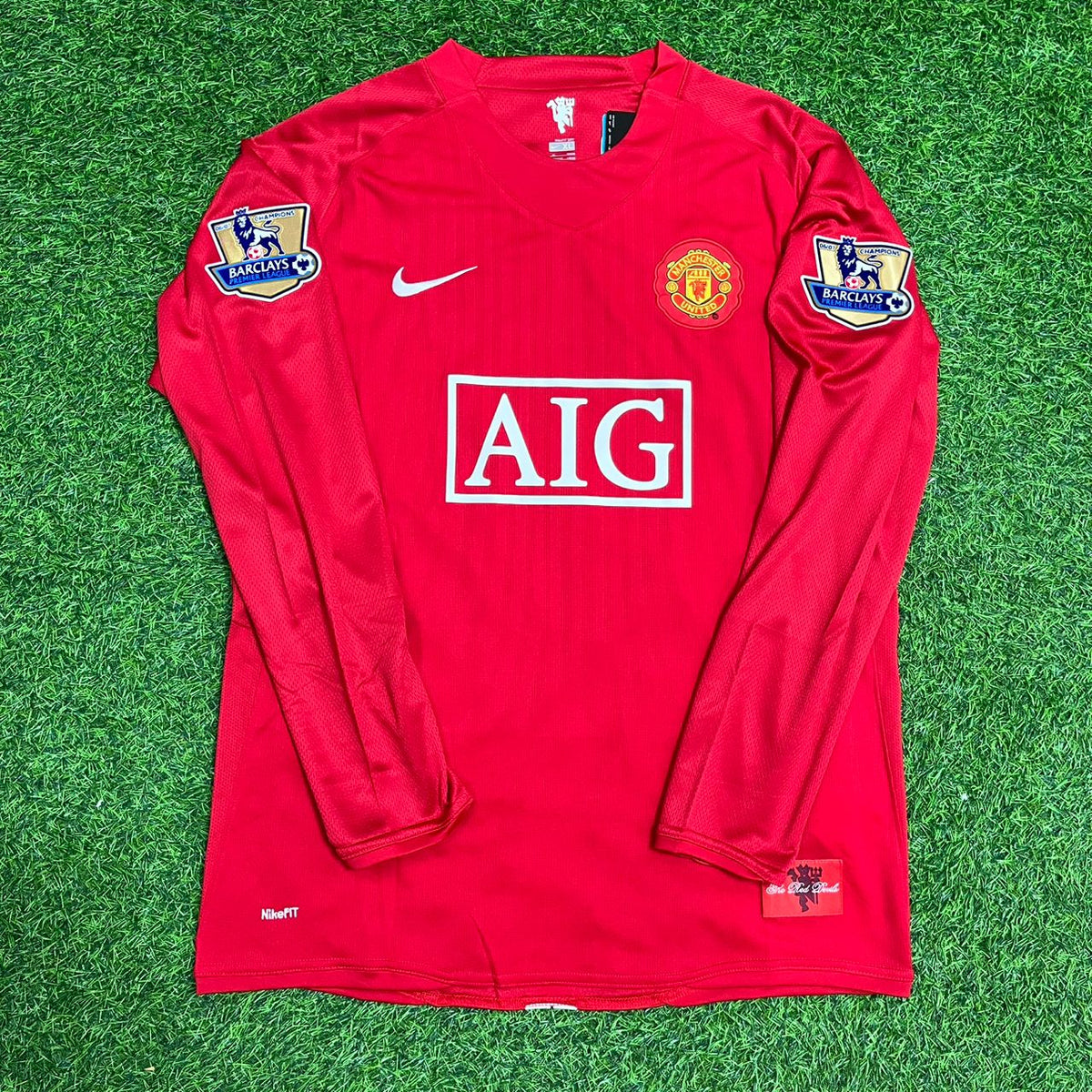 Maillot rétro à manches longues de Cristiano Ronaldo à Manchester United 2008 avec écusson EPL