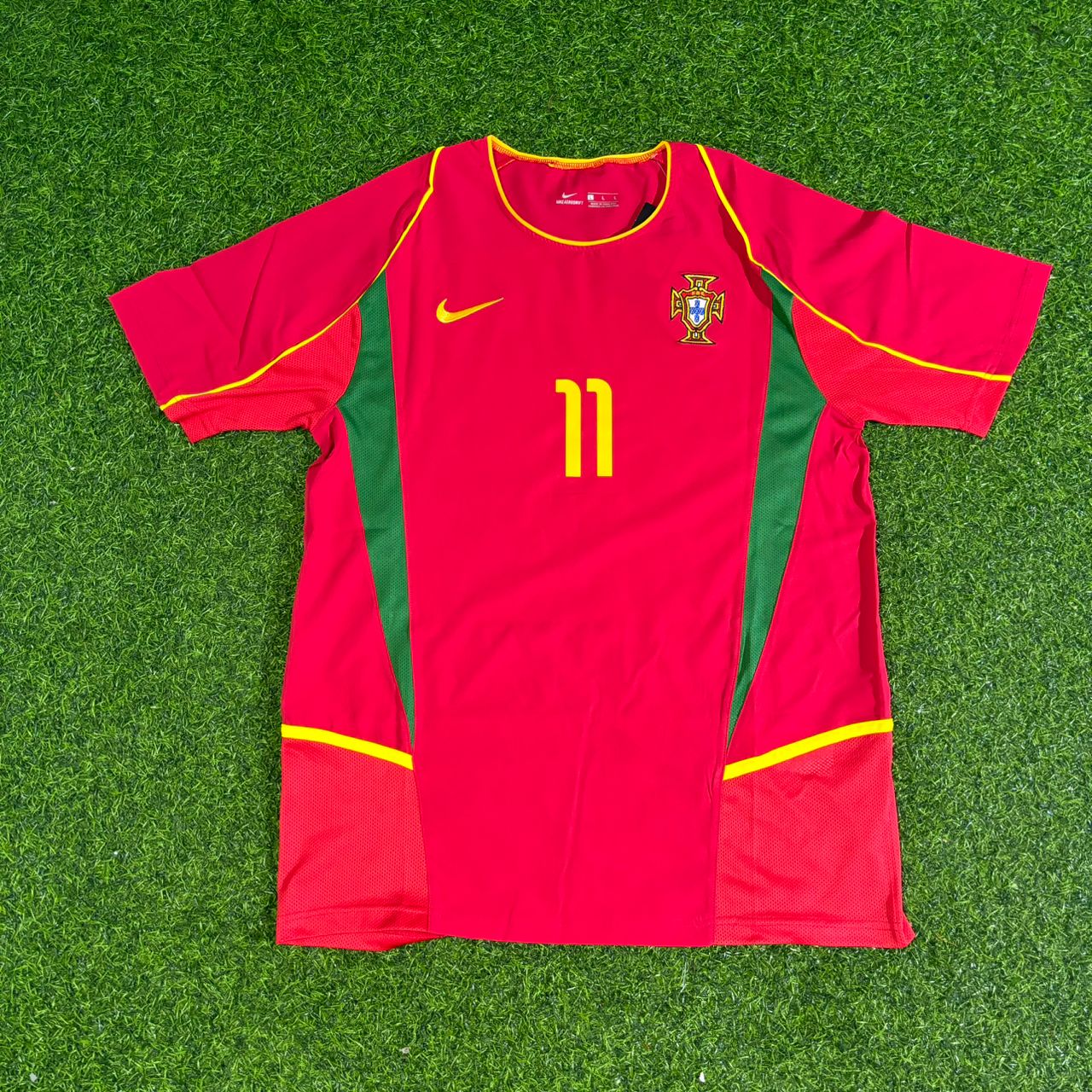 Cristiano Ronaldo Nummer 11 Portugal 2002 Retro Heimtrikot Rot