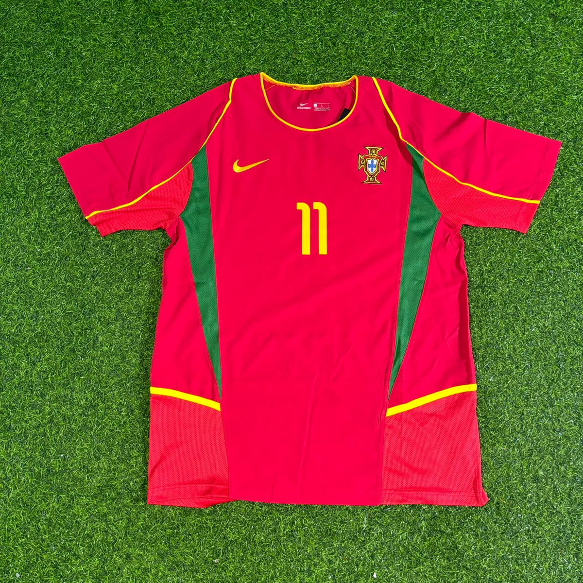 Cristiano Ronaldo Nummer 11 Portugal 2002 Retro Heimtrikot Rot