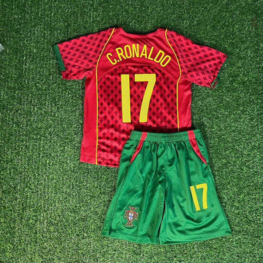 Cristiano Ronaldo Portugal 2004 Home Kids Kit – Kit Jersey for Children – | KinderTrikot | Maillot Enfant Personnalisable Soccer Shirt