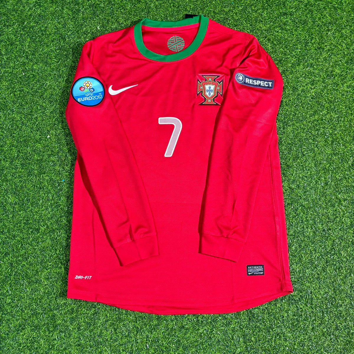 Cristiano Ronaldo Portugal EURO 2012 Long Sleeve Retro Football Jersey