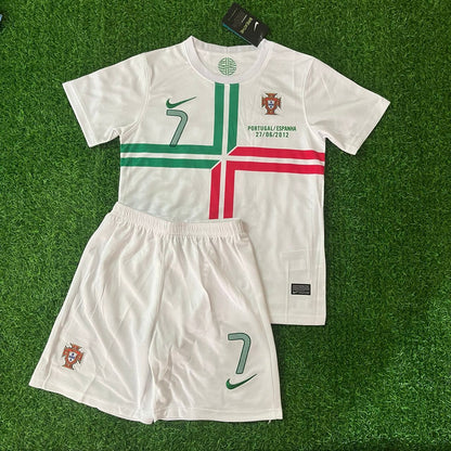 Cristiano Ronaldo Portugal 2012 White Ronaldo Kids Kit – Kit Jersey for Children – | KinderTrikot | Maillot Enfant Fußballtrikot