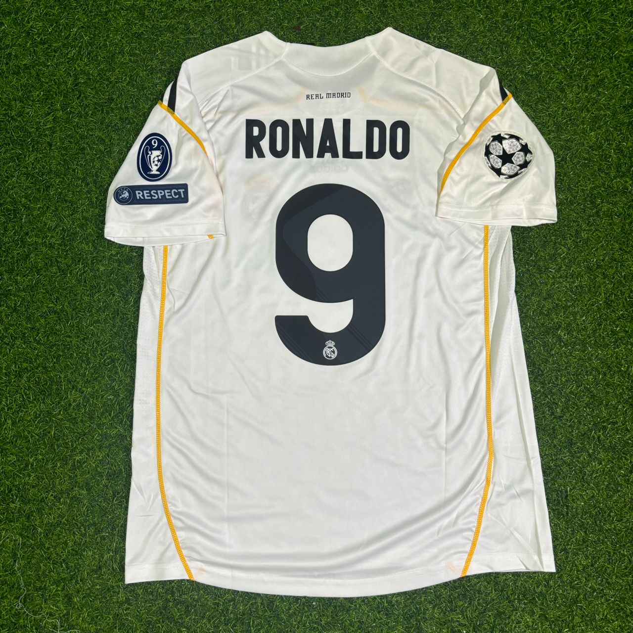Cristiano Ronaldo Real Madrid 2009 2010 Retro Jersey Soccer Shirt Trikot