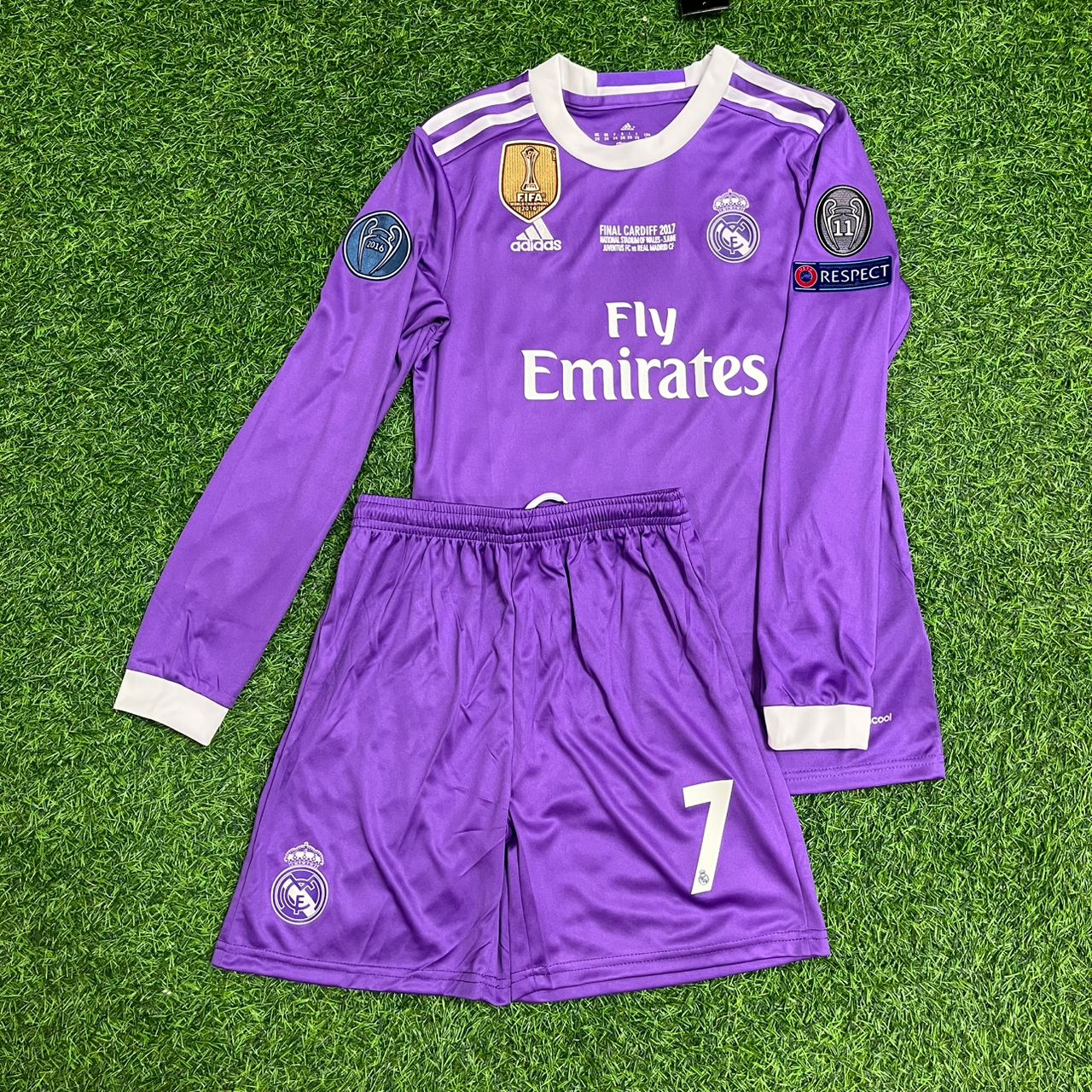 Cristiano Ronaldo Real Madrid 17 Final Long Sleeve Kids Kit Jersey Soccer Shirt KinderTrikot