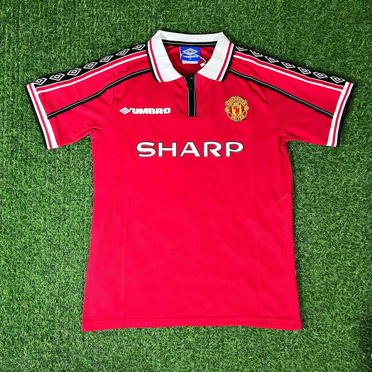 Roy Keane Manchester United 1999 Red Retro Jersey Maillot Trikot Maglia Soccer Shirt