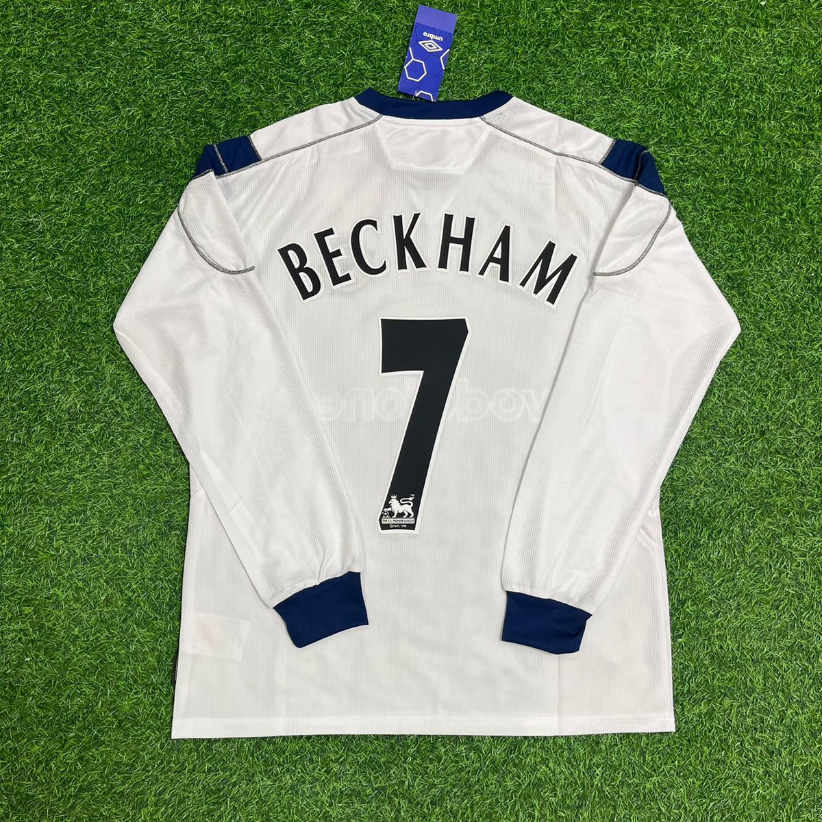 David Beckham Manchester United 2000-2001 White Retro Football Jersey Kit